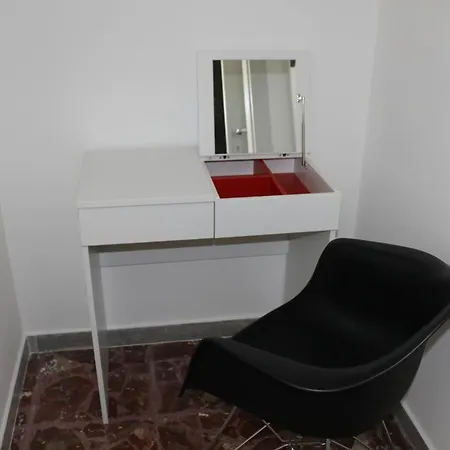 La Stazione Alojamento de Acomodação e Pequeno-almoço Paola
