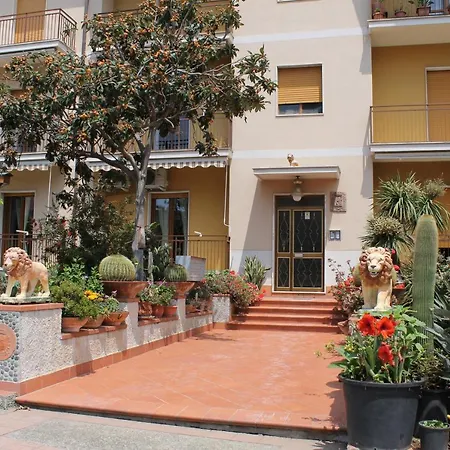 Bed & Breakfast La Stazione